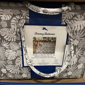 Tommy Bahama Gray and White Tropical Leaf Area Rug 5X7 feet